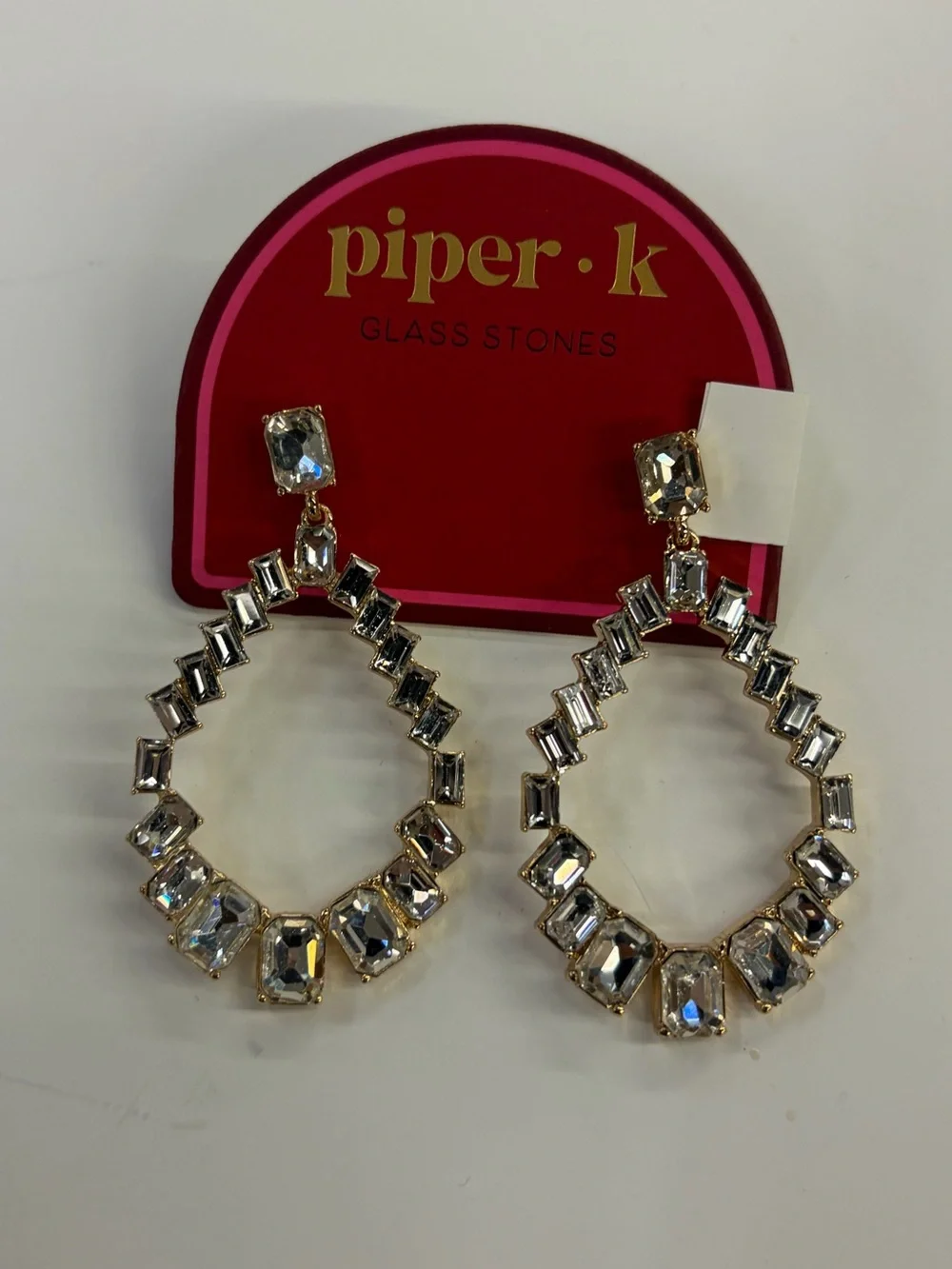 NWT ⚜️💎⚜️ Piper K Teardrop Glass Stones Statement Earrings